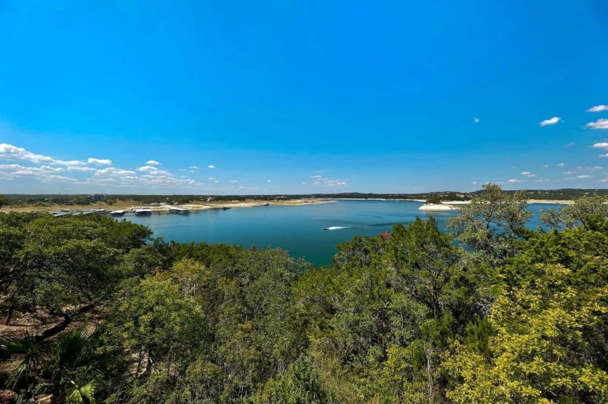 הוילה Leander Atlantis On Lake Travis Pool Hot Tub Dock מראה חיצוני תמונה