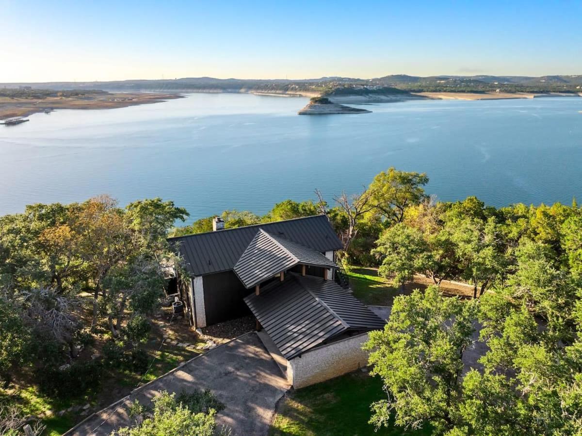 הוילה Leander Atlantis On Lake Travis Pool Hot Tub Dock מראה חיצוני תמונה